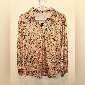 Women casual top size M